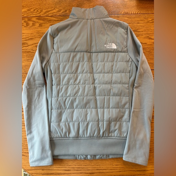 The North Face Seafoam Green Insulated Jacket Small - Picture 3 of 4